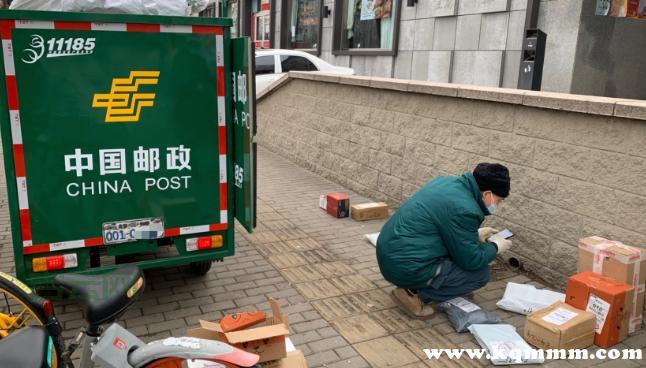 EMS快递电话人工服务：11183