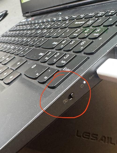 笔记本内置摄像头不能用咋回事？原因和解决方法看这里！