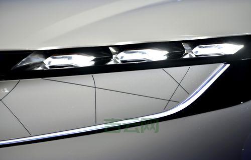 拜腾官网全新升级，快来体验最新功能！